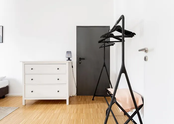 Global Living - Design I I Smart-tv I Kitchen I 아파트