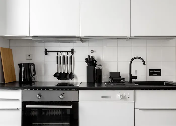 Global Living - Design I I Smart-tv I Kitchen I 아파트