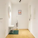 Global Living - Design I I Smart-tv I Kitchen I アパート *