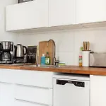 Global Living - Design I I Smart-tv I Kitchen I アパート *