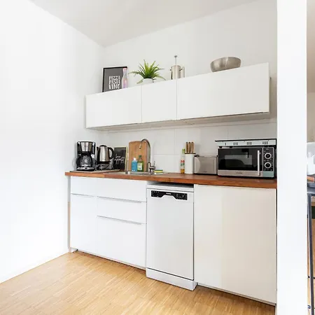 Global Living - Design I I Smart-tv I Kitchen I * Berlin