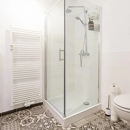 Global Living - Design I I Smart-tv I Kitchen I