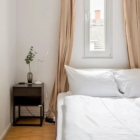 Global Living - Design I I Smart-tv I Kitchen I Lejlighed