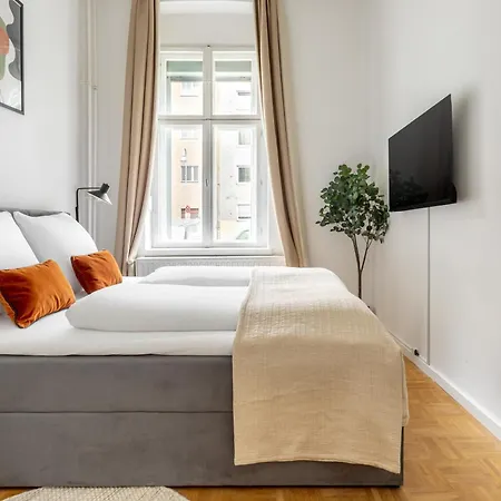 Global Living - Design I I Smart-tv I Kitchen I *