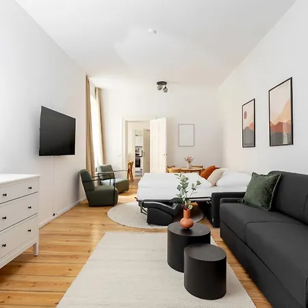 Global Living - Design I I Smart-tv I Kitchen I Lejlighed Berlin