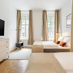 Global Living - Design I I Smart-tv I Kitchen I