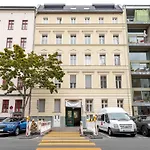 Global Living - Design I I Smart-tv I Kitchen I Daire